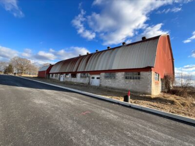 50'x100' metal sides/roof - open trusses