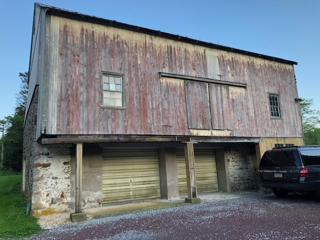 Late 1800’s barn Sweitzer style