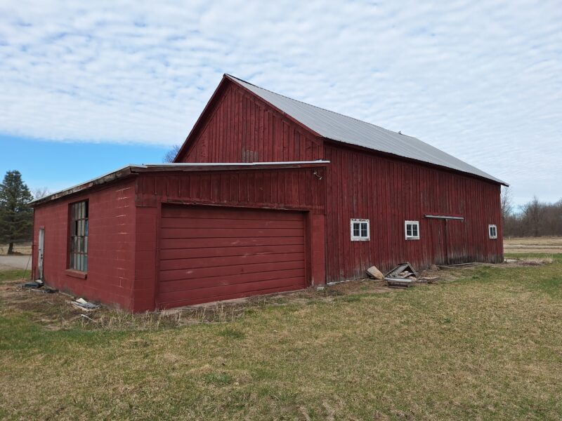 100 YEAR OLD POST AND BEAM BARN