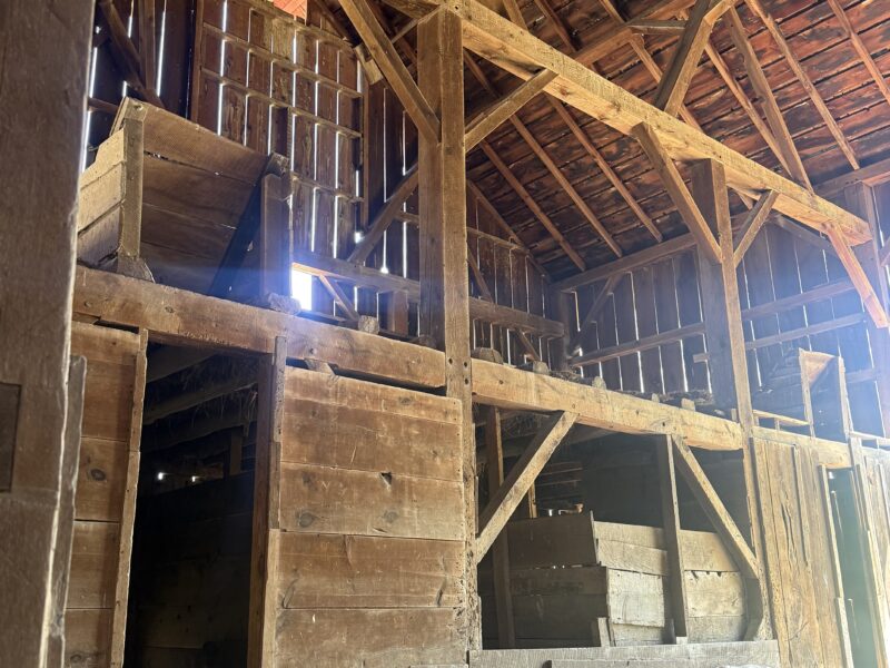 1884 barn