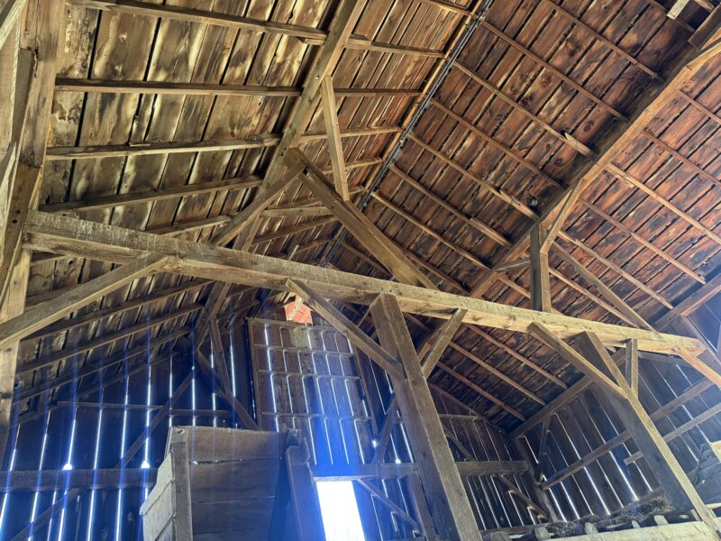 1884 barn