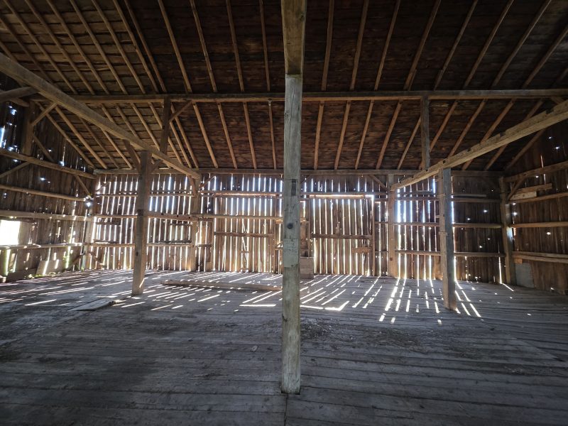 Barn for sale plenty of good wood for repurpose